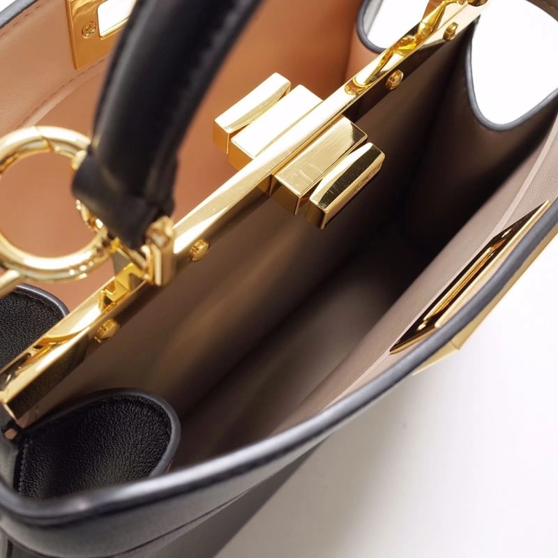 Sophisticated Fendi Peekaboo Bags 59356