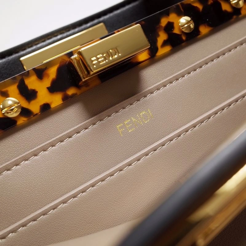 Fendi Peekaboo Bags OnTrend 59399