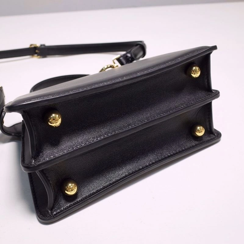 Refined Fendi Peekaboo Bags 59353