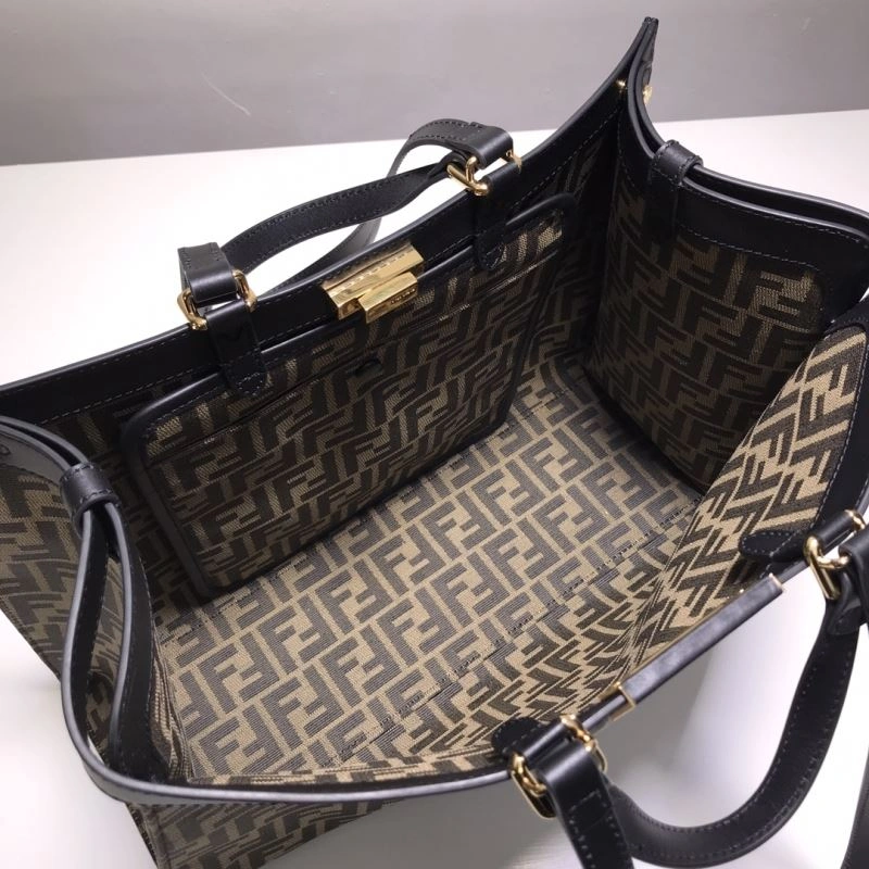 Fendi Peekaboo Bags Youthful 59337