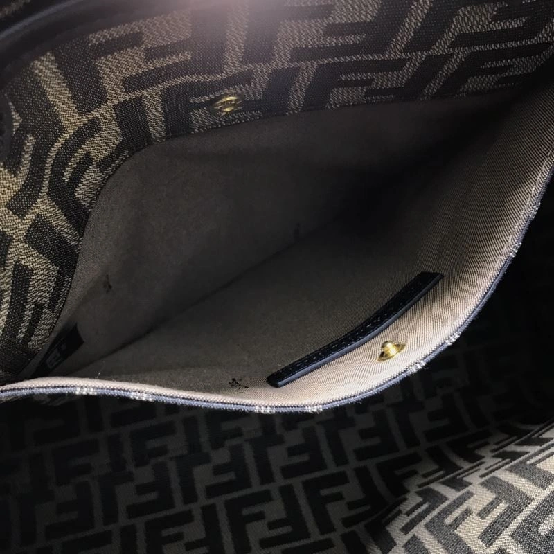 Fendi Peekaboo Bags Youthful 59337