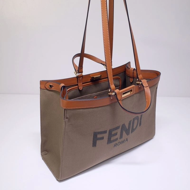 Comfortable Fendi Peekaboo Bags 59363