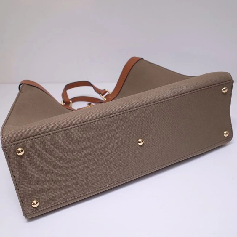 Comfortable Fendi Peekaboo Bags 59363