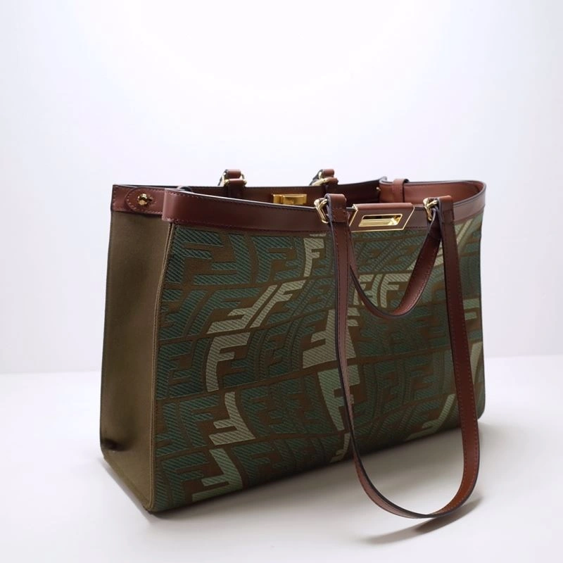 Fendi Peekaboo Bags Fashionable 59340