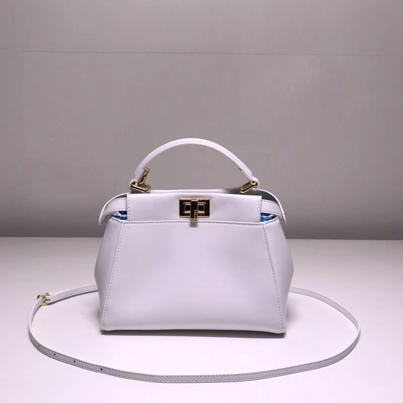Resilient Fendi Peekaboo Bags 59330