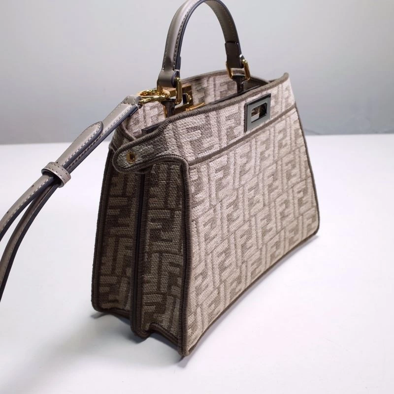 Thermal Fendi Peekaboo Bags 59326