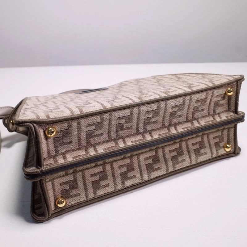 Fendi Peekaboo Bags ComfortFit 59329