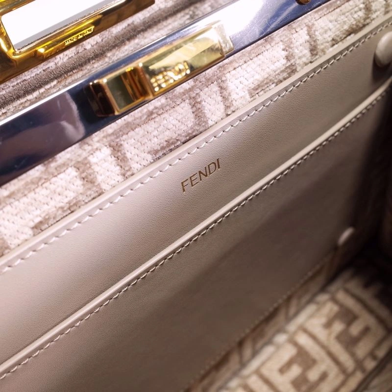 Fendi Peekaboo Bags ComfortFit 59329
