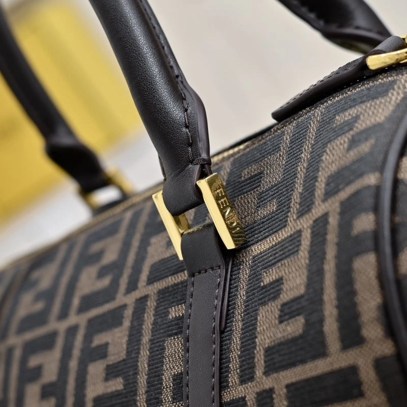 WrinkleFree Fendi Pillow Bags 85316