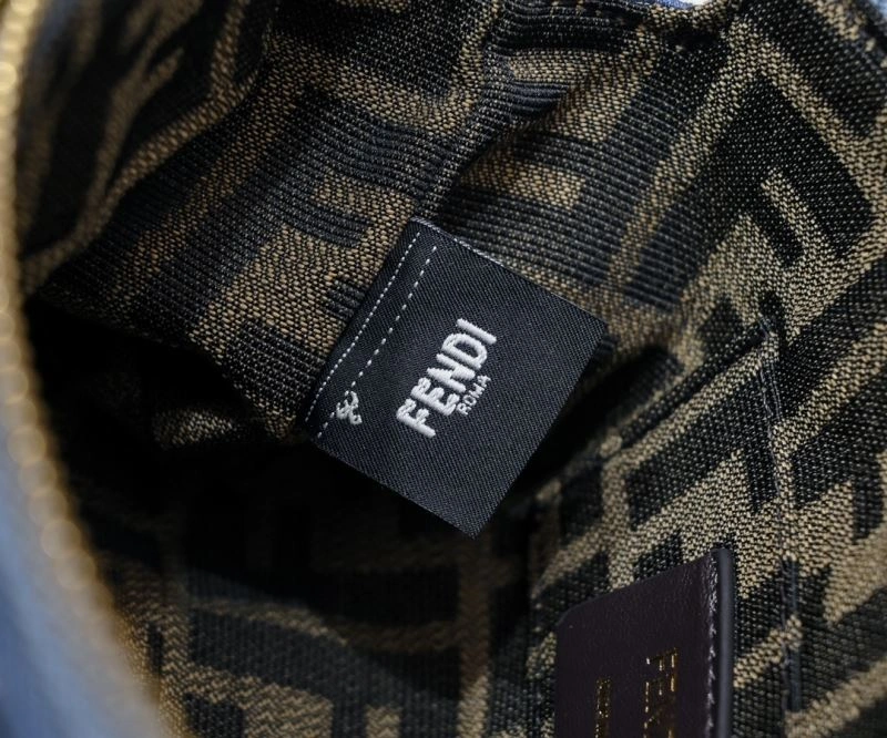 FlexibleFit Fendi Pillow Bags 85309