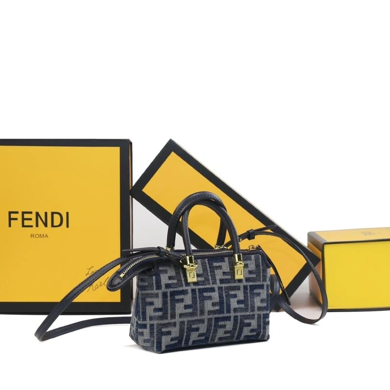 Supportive Fendi Pillow Bags 85310