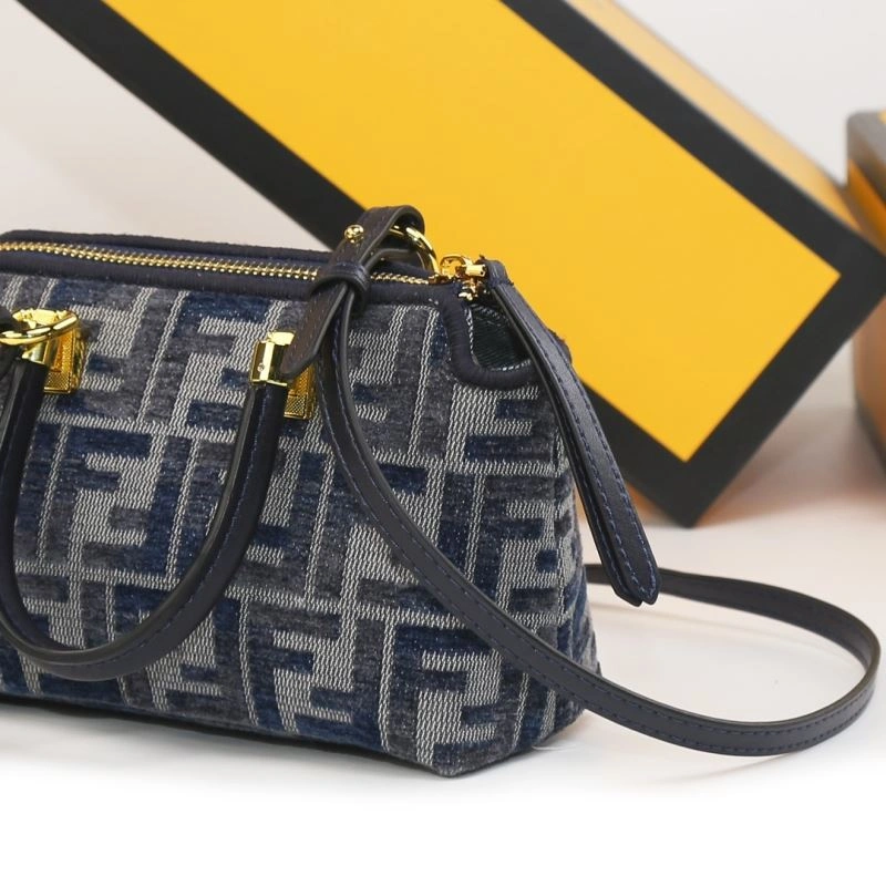 Supportive Fendi Pillow Bags 85310