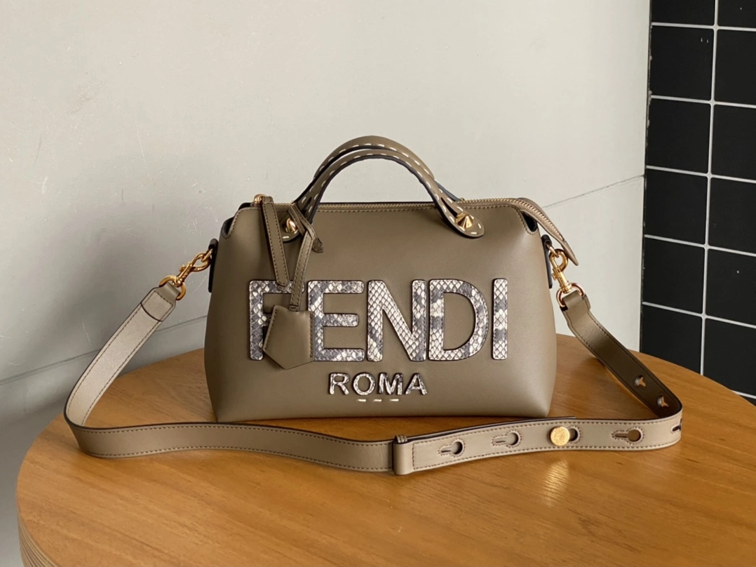 Breathable Fendi Pillow Bags 76806