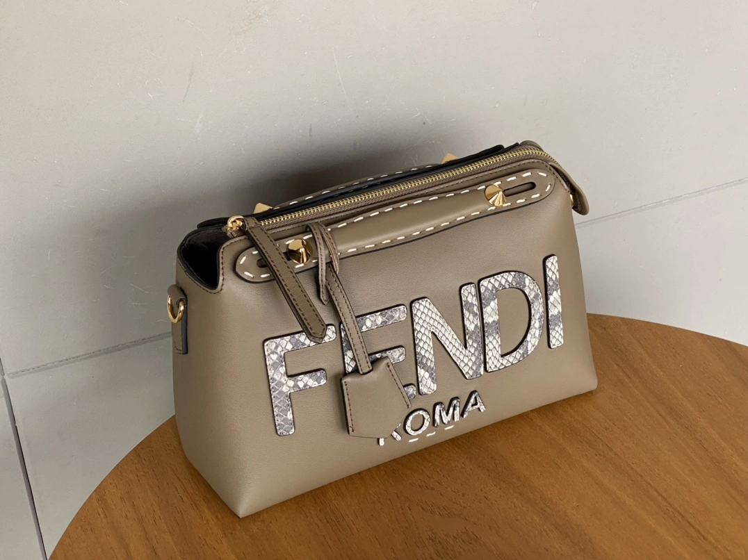 Breathable Fendi Pillow Bags 76806