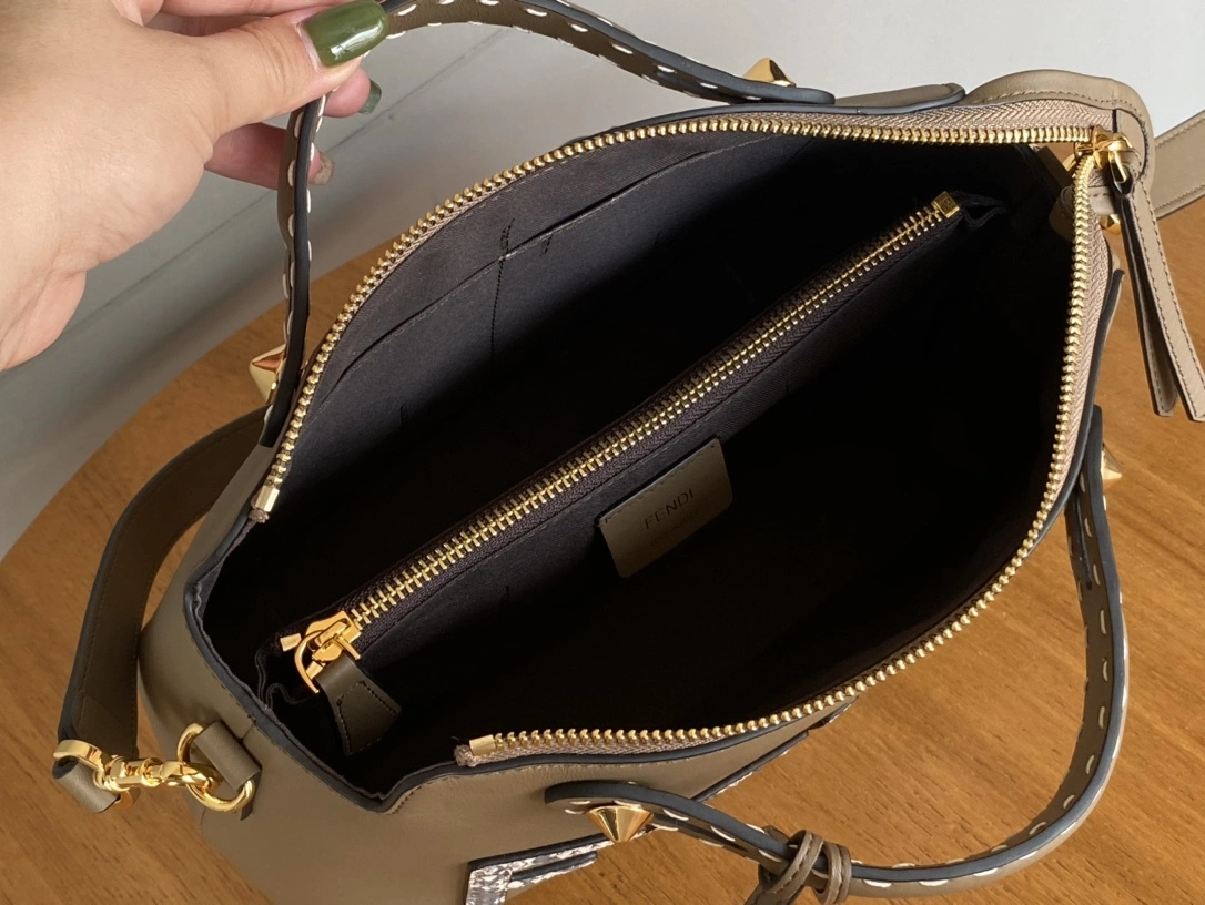 Breathable Fendi Pillow Bags 76806