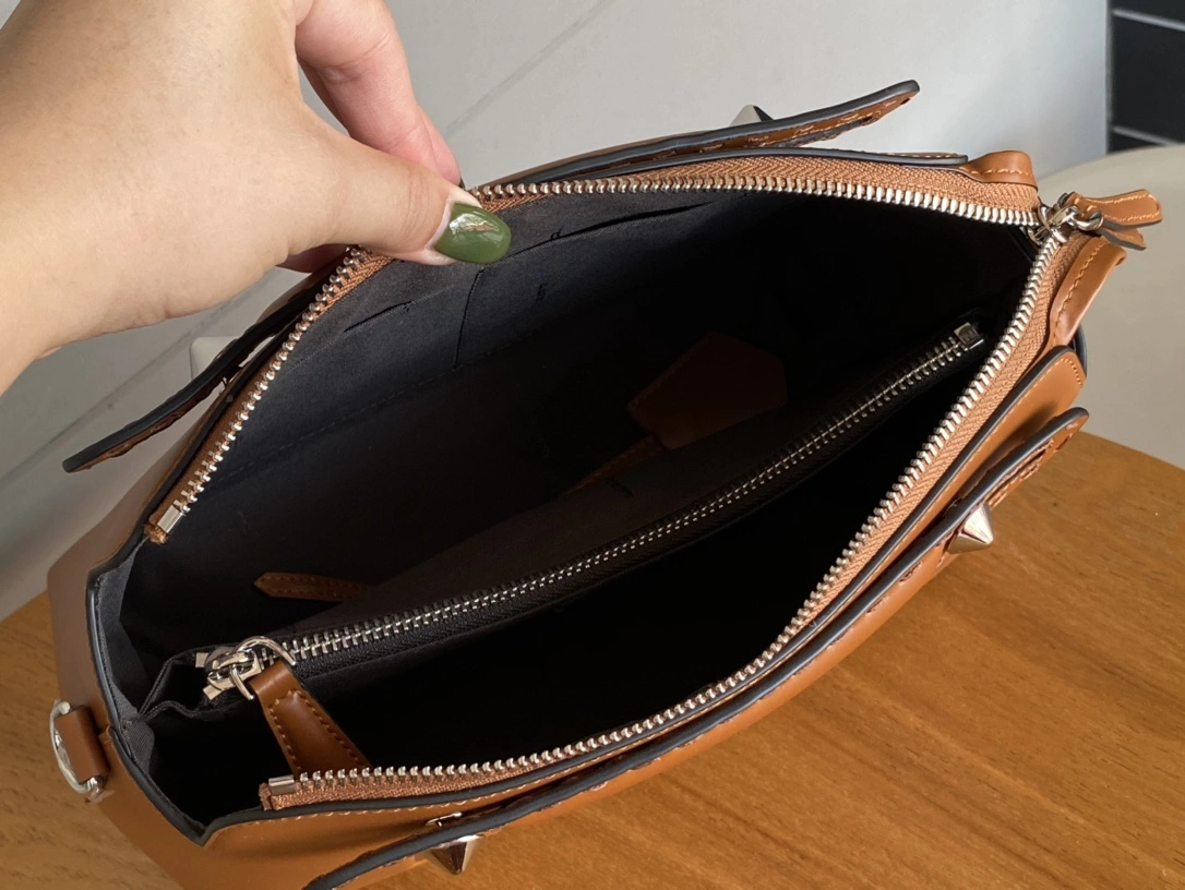 Fendi Pillow Bags ComfortFit 76778