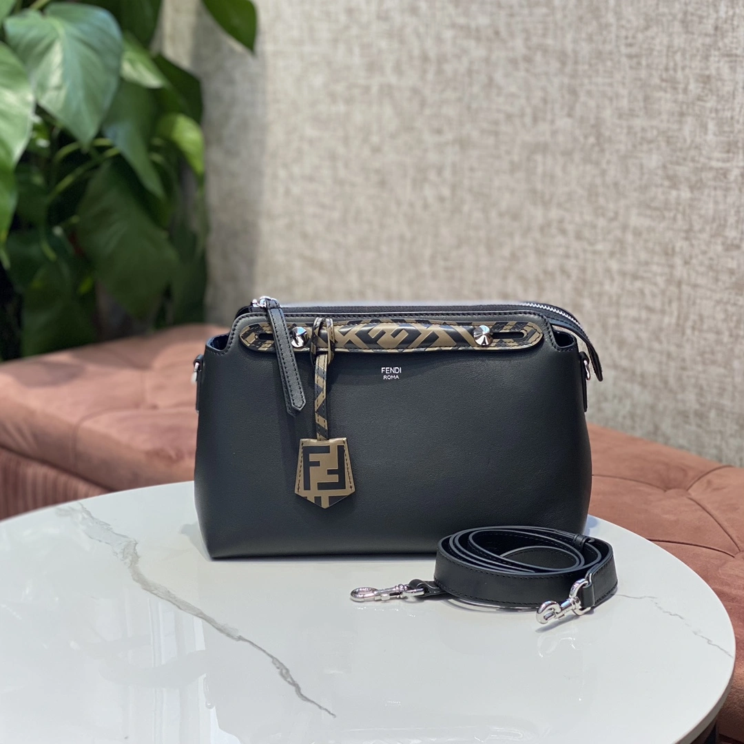 ComfortFit Fendi Pillow Bags 76780