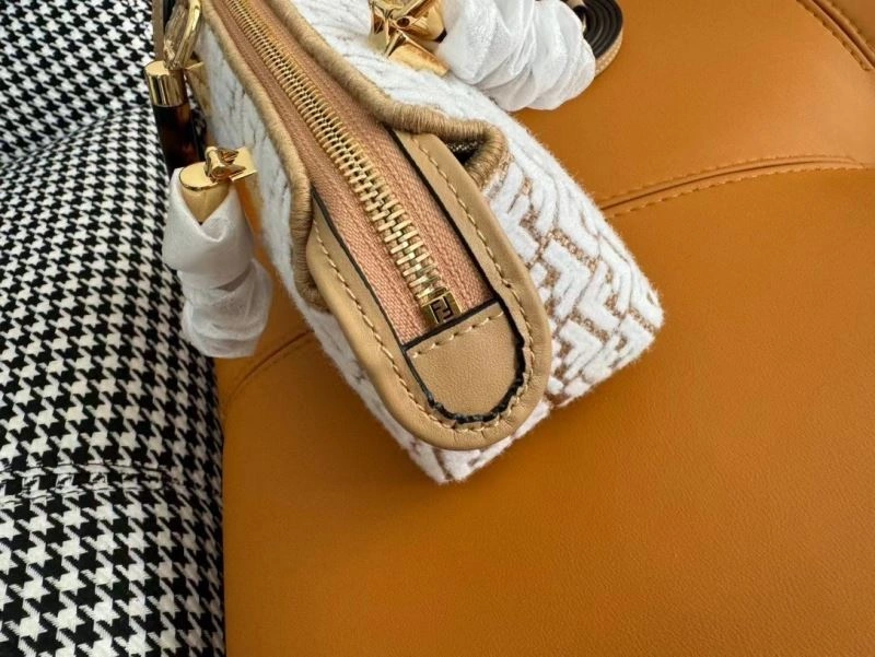 Durable Fendi Pillow Bags 72889