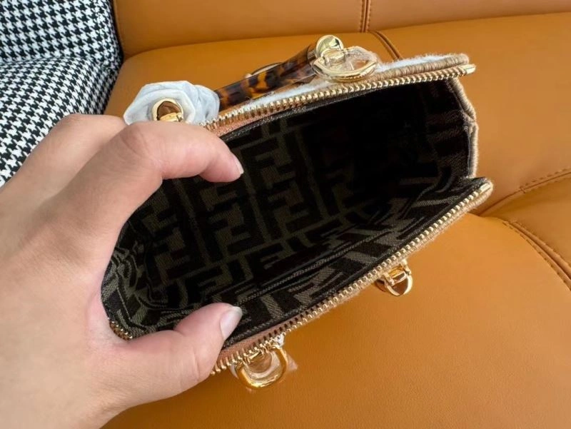 Durable Fendi Pillow Bags 72889
