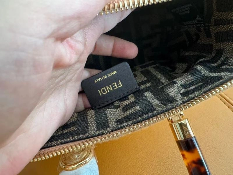 Durable Fendi Pillow Bags 72889