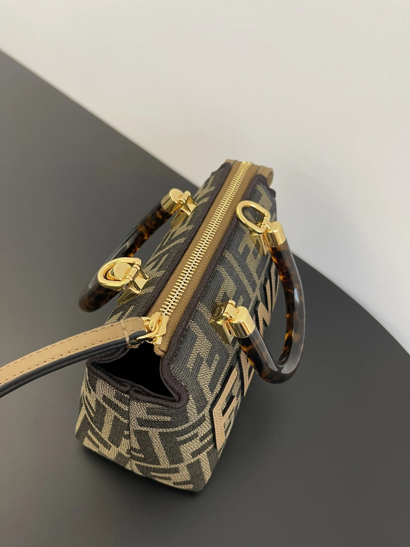Fendi Pillow Bags FastDry 69798