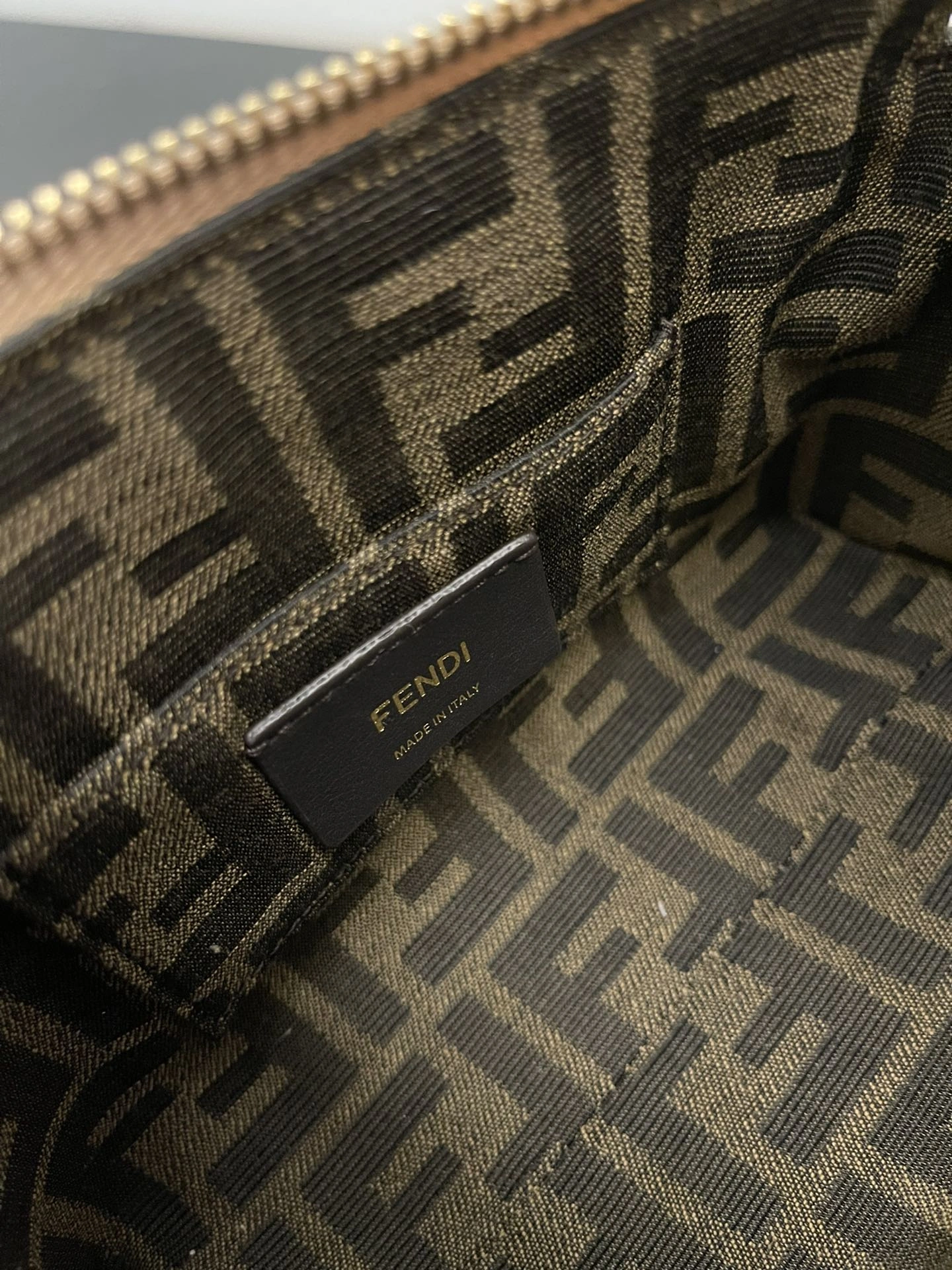 Fendi Pillow Bags Compact 69842