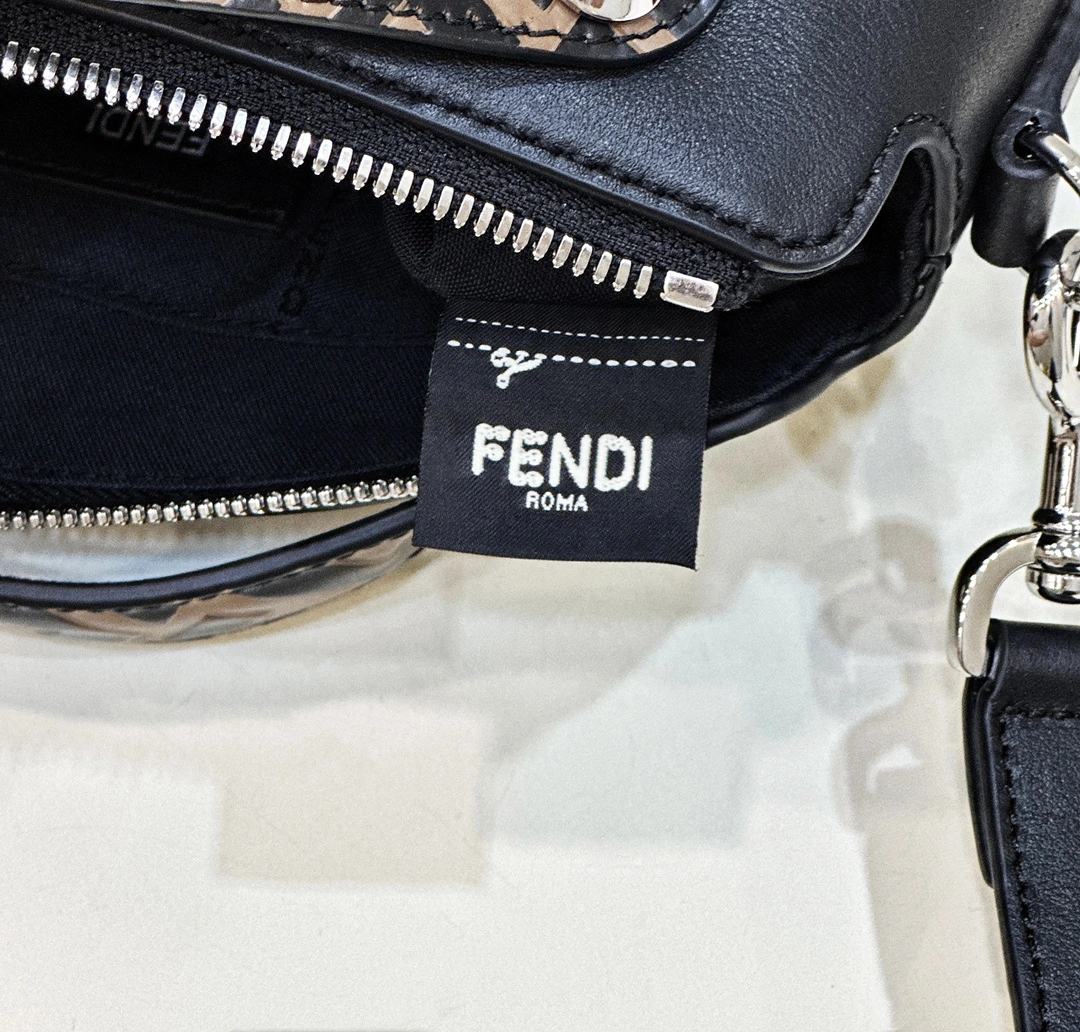 Fendi Pillow Bags SunProtective 69808