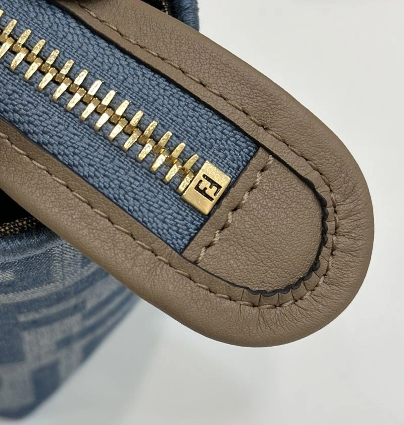 Fendi Pillow Bags Stylish 57570