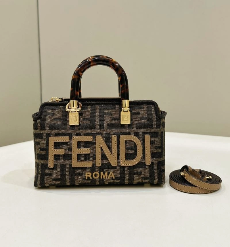 Durable Fendi Pillow Bags 57532