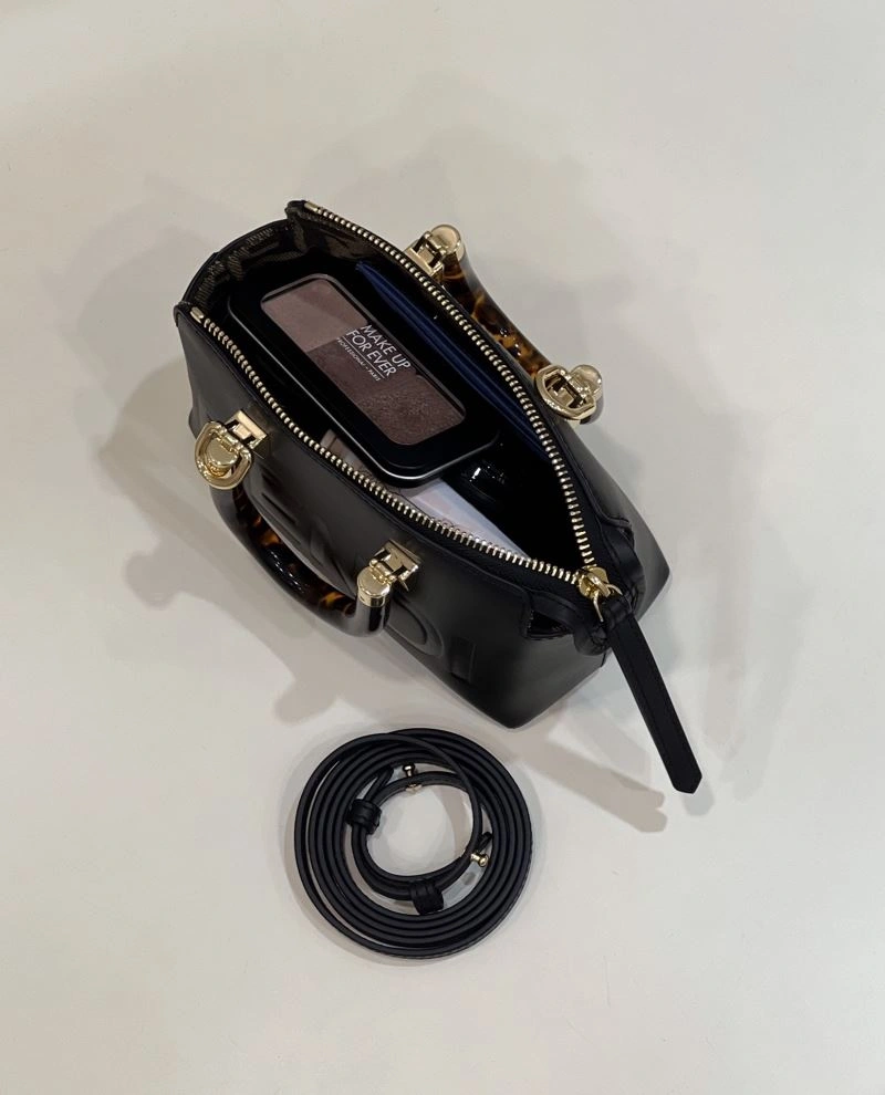 Fendi Pillow Bags TimelessDesign 57517