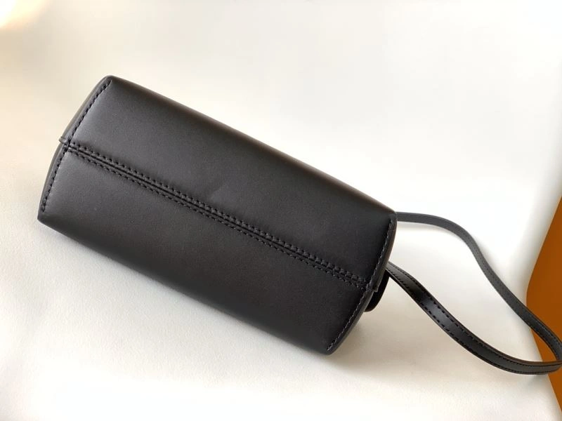Youthful Fendi Pillow Bags 57516
