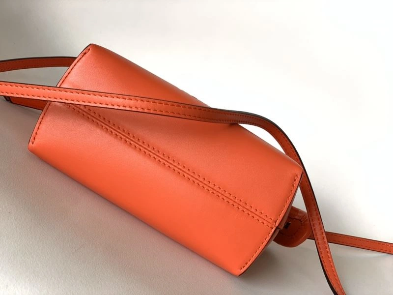 Affordable Fendi Pillow Bags 57505