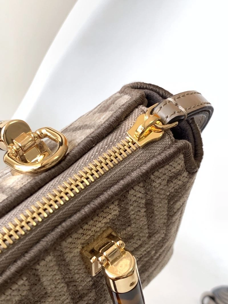Fendi Pillow Bags Neat 57546
