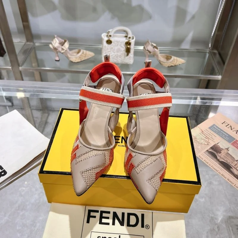 Fendi Sandals WaterResistant 23489