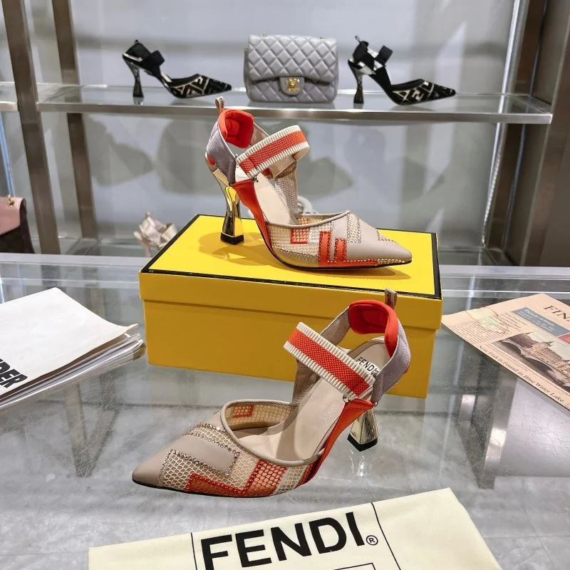 Fendi Sandals WaterResistant 23489