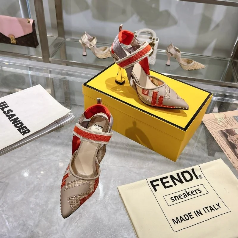 Fendi Sandals WaterResistant 23489