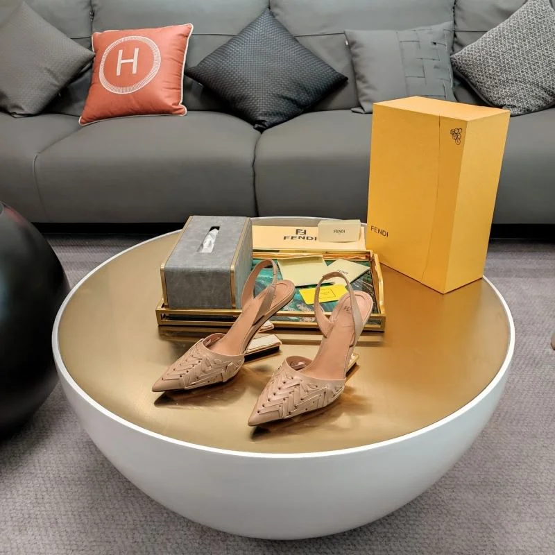 Fendi Sandals ZeroBulk 23414