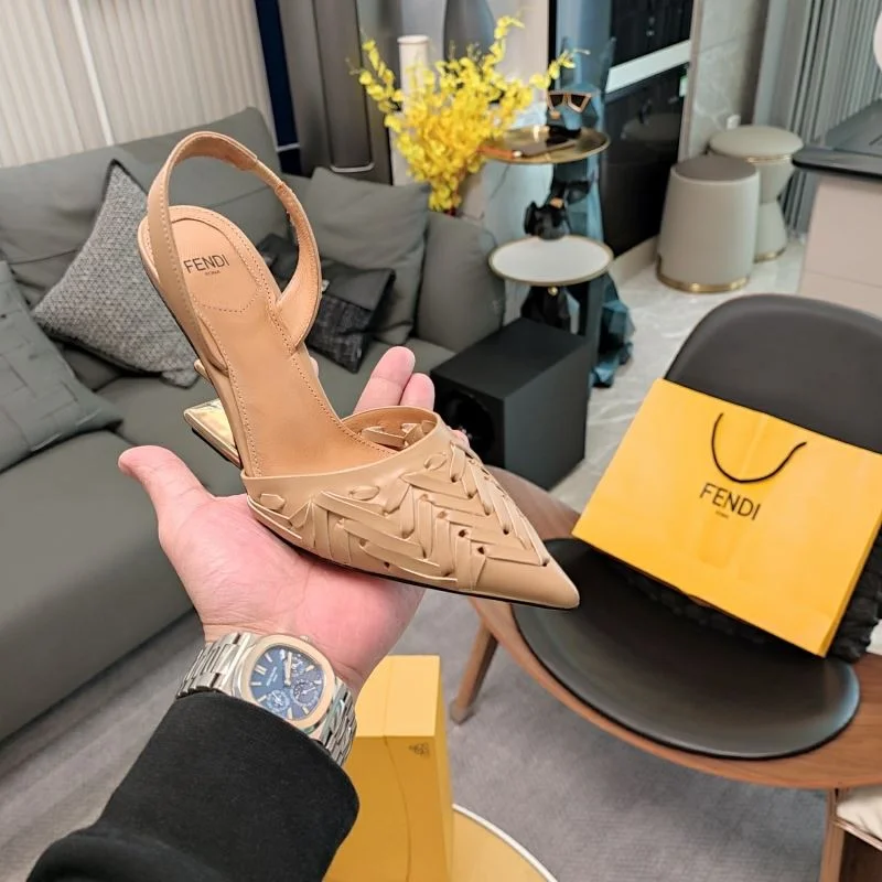 Fendi Sandals ZeroBulk 23414