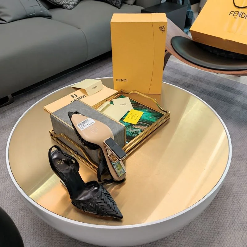 Efficient Fendi Sandals 23411
