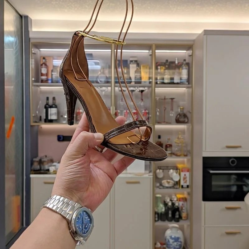 Cozy Fendi Sandals 23413