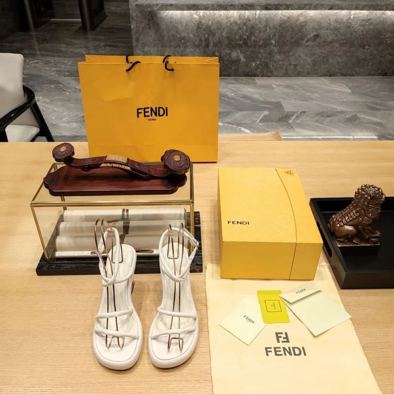 Stretchable Fendi Sandals 23396