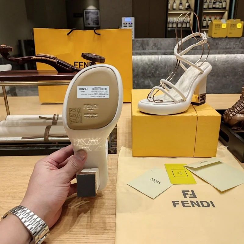 Stretchable Fendi Sandals 23396