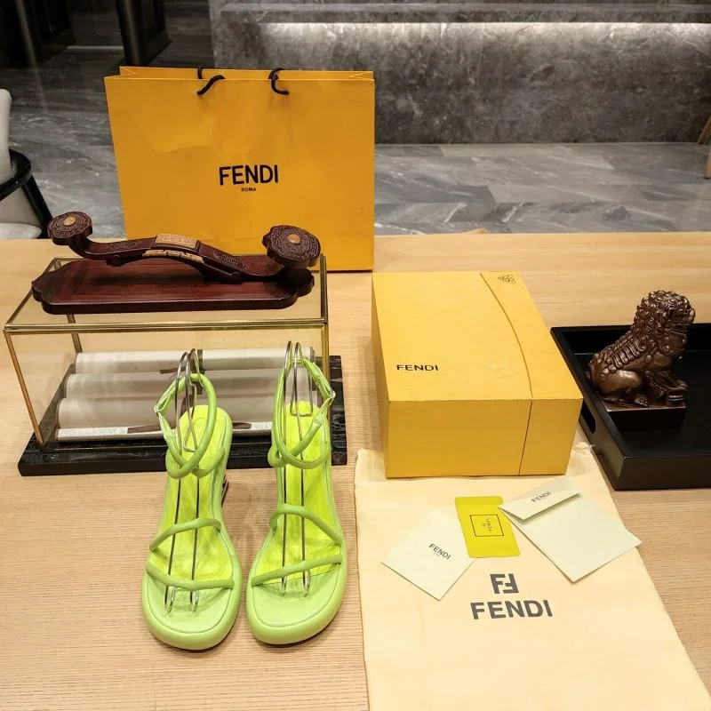 Breathable Fendi Sandals 23401