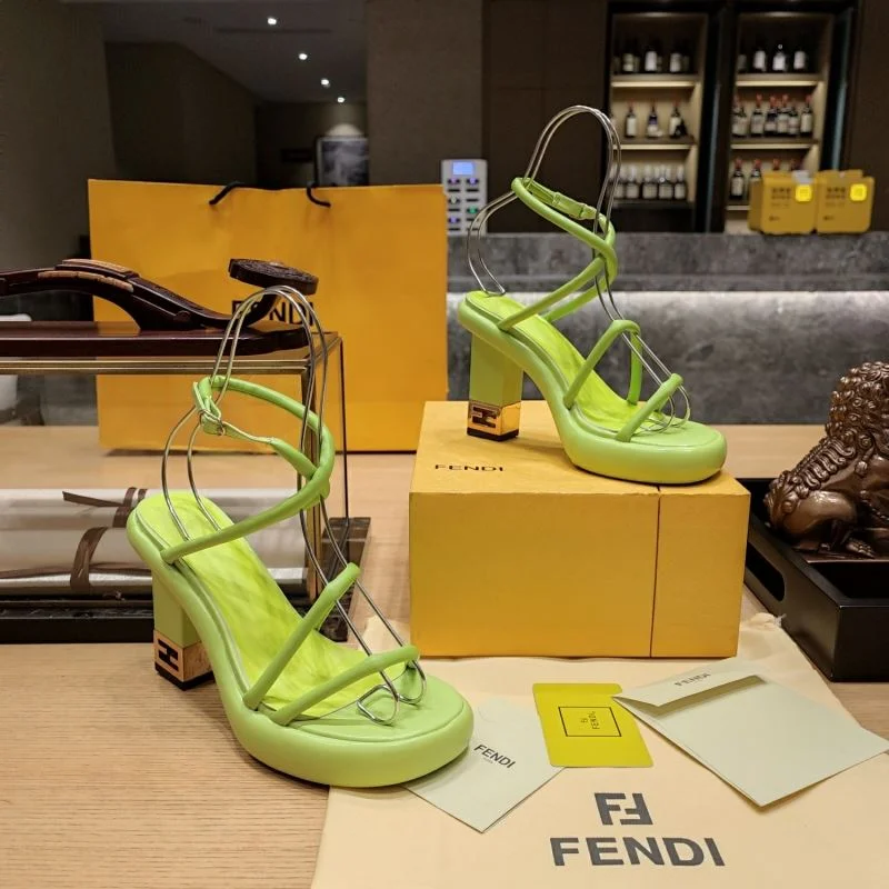Breathable Fendi Sandals 23401