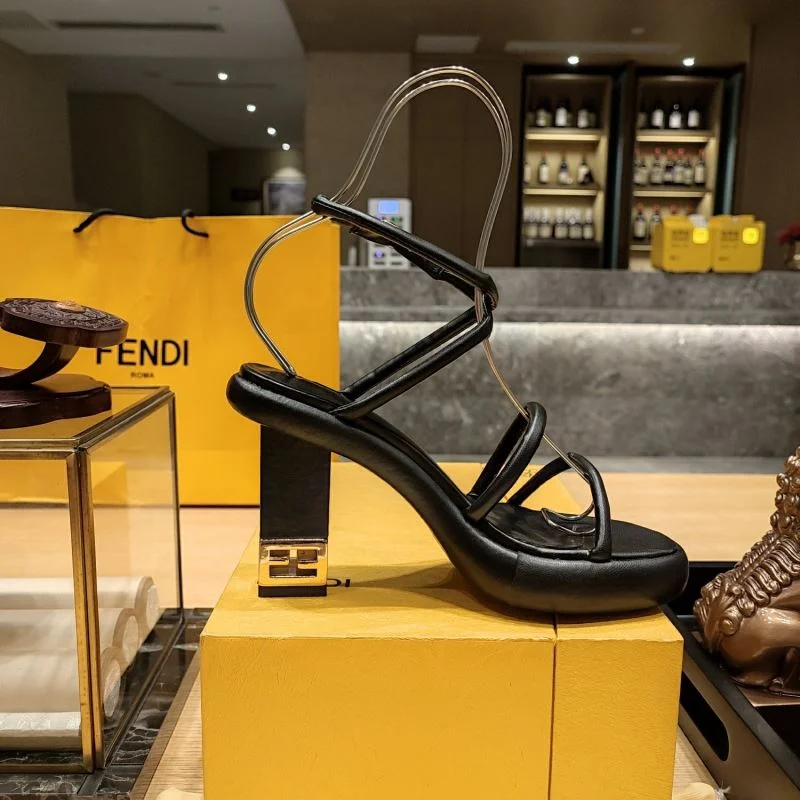 Fendi Sandals Trendsetting 23395