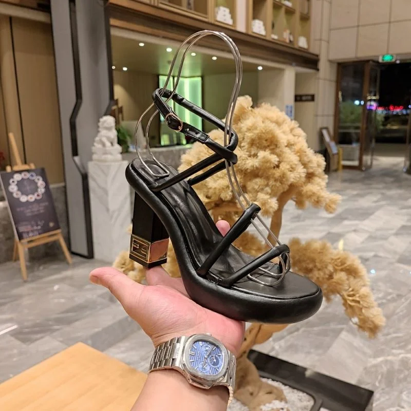 Fendi Sandals Trendsetting 23395