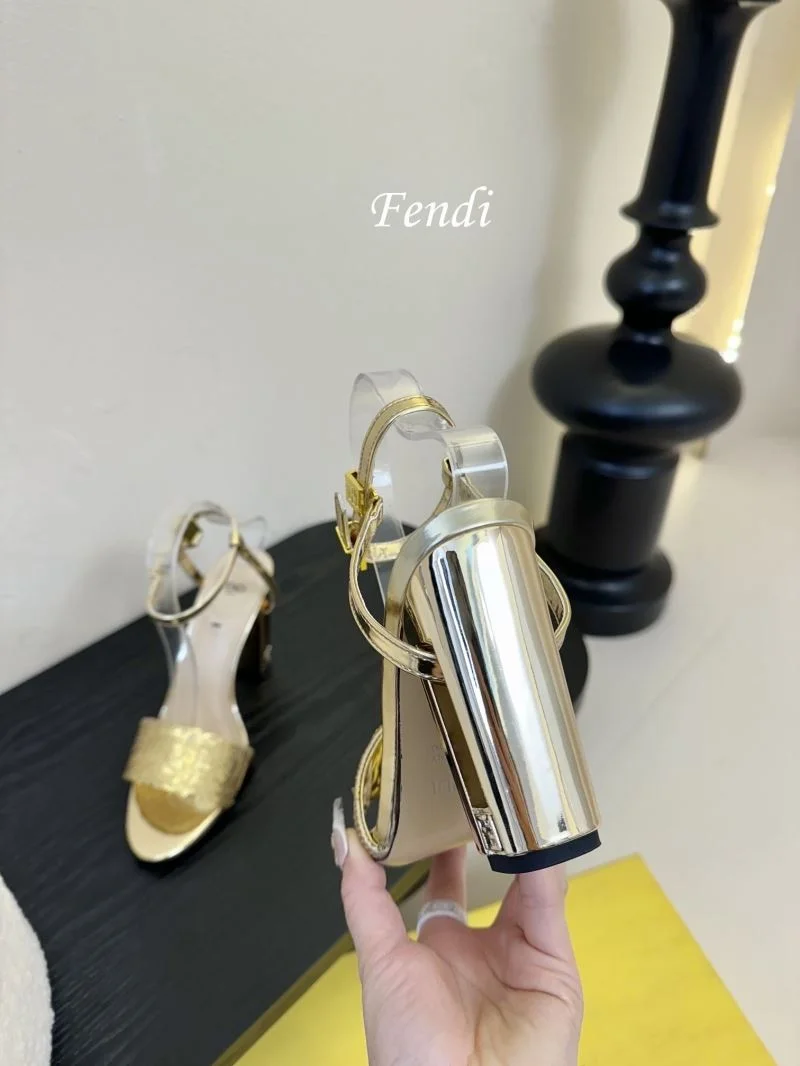 Fendi Sandals FastDry 23753