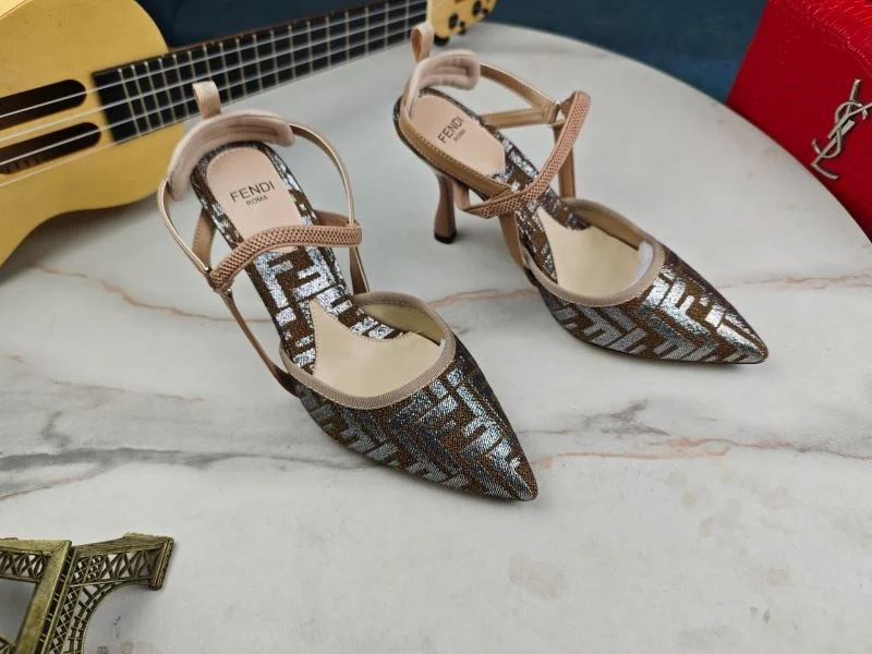 Fendi Sandals Chic 23747