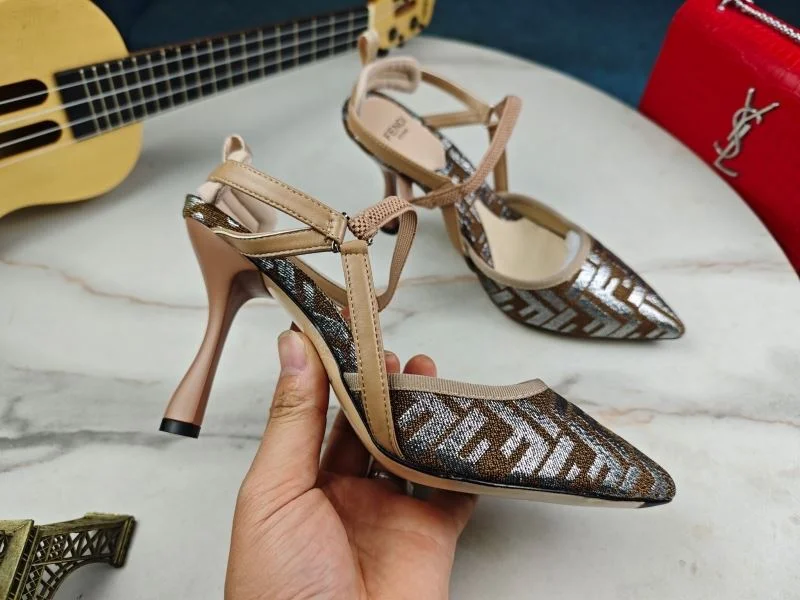 Fendi Sandals Chic 23747