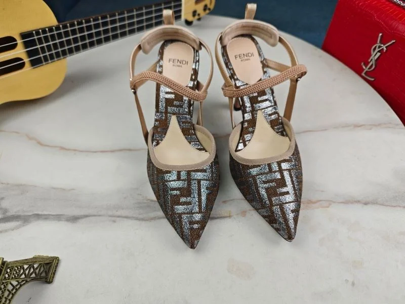 Fendi Sandals Chic 23747